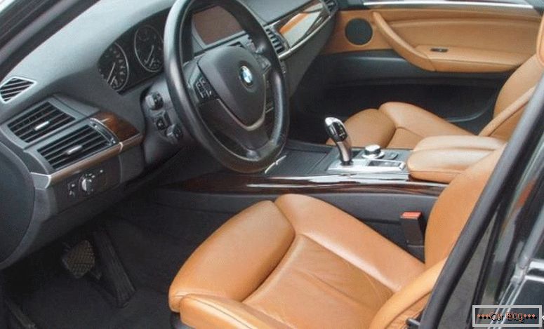 BMW X3 diesel interior