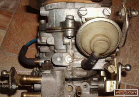 Carburador Weber en la VAZ 2109