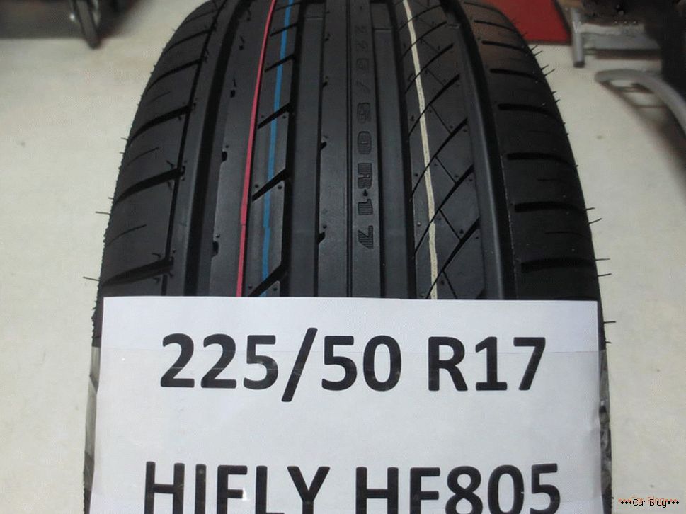 Neumáticos de vuelo HF805