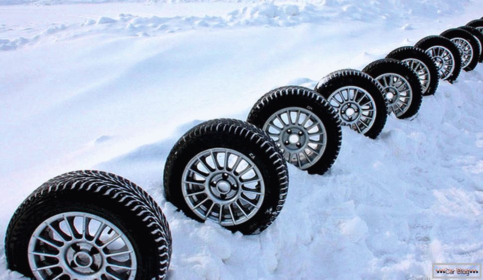 Calificación superior de neumáticos de invierno