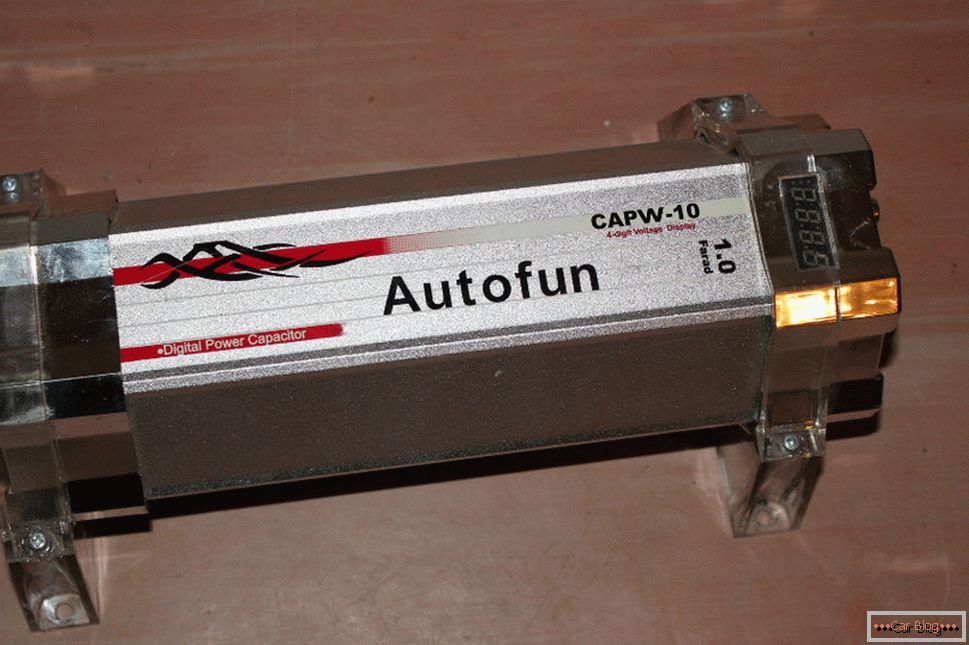 Condensador para subwoofer Autofun CAP-10