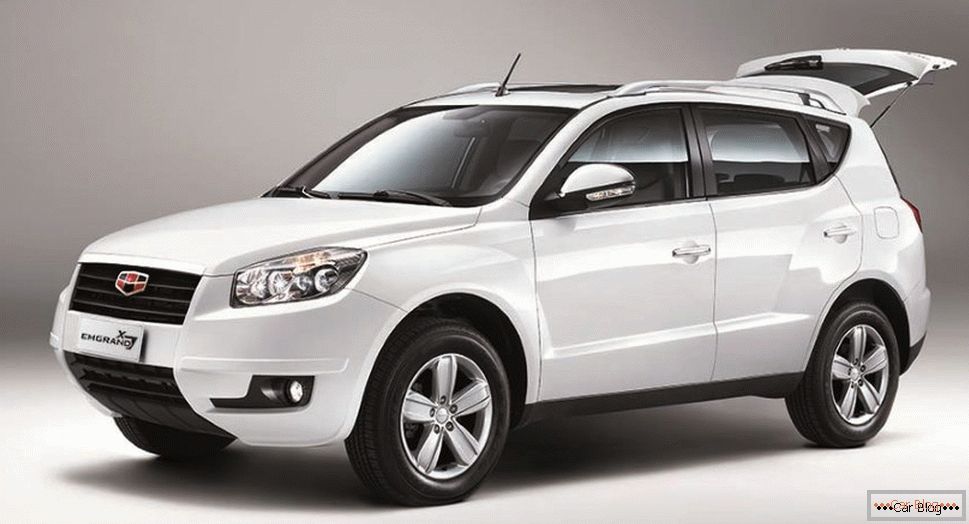 Crossover Geely Emgrand barato