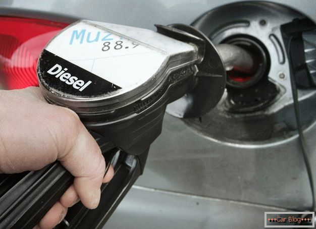 Hay casos de sustitución de fluidos de combustible diesel de baja calidad.