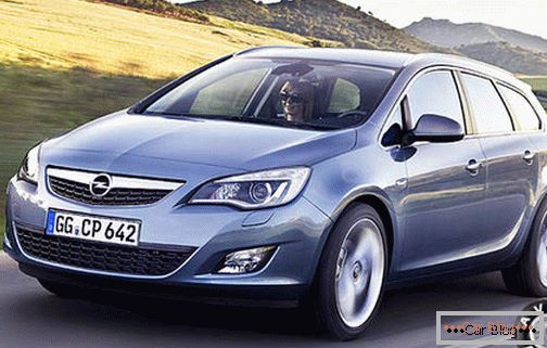 Opel Astra despacho de vagones