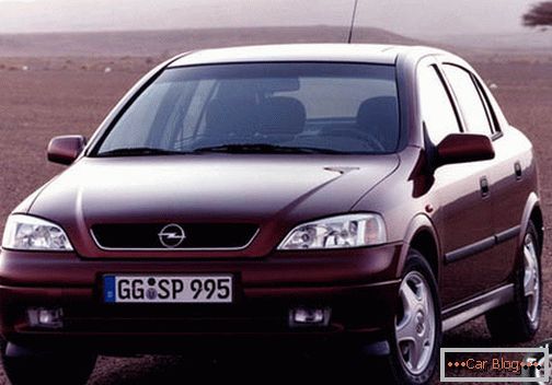 Especificaciones Opel Astra g