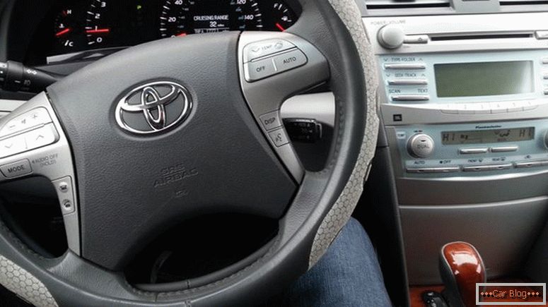 Toyota Camry XV40 volante