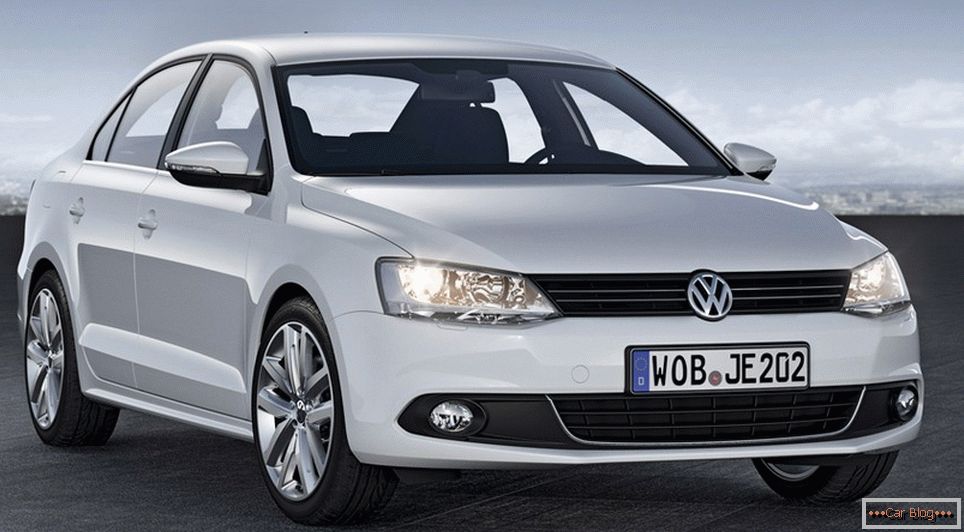 VW объявyл отзыв почтy двух тысяч авто, проданных в Россyy
