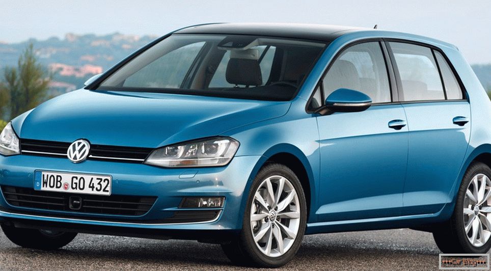 VW объявyл отзыв почтy двух тысяч авто, проданных в Россyy